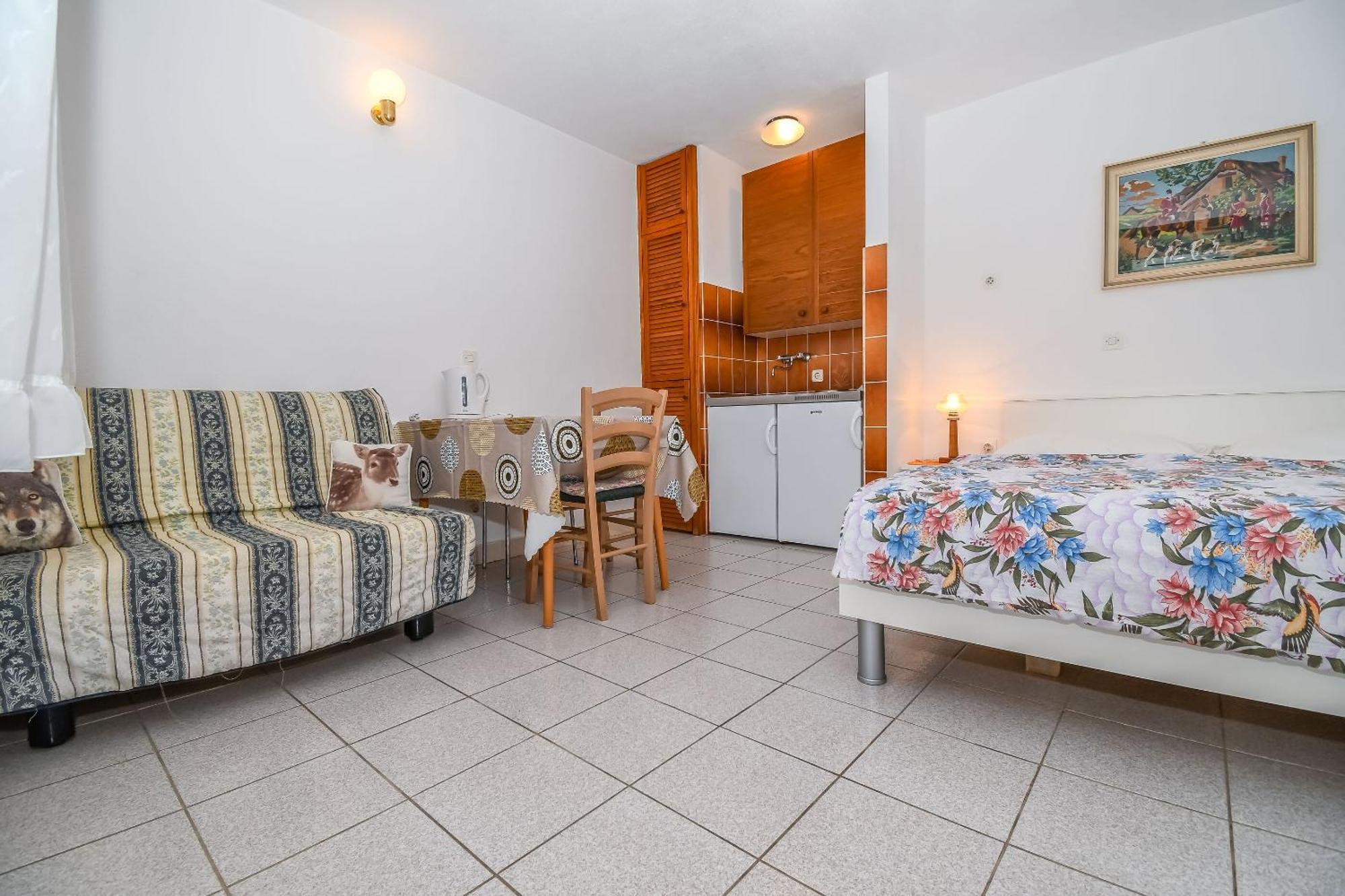 Apartments Anna Trogir Exterior photo
